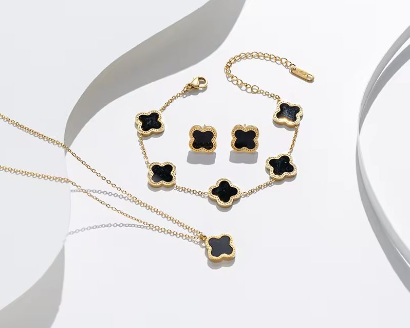 (2) FREE Clove Bracelet