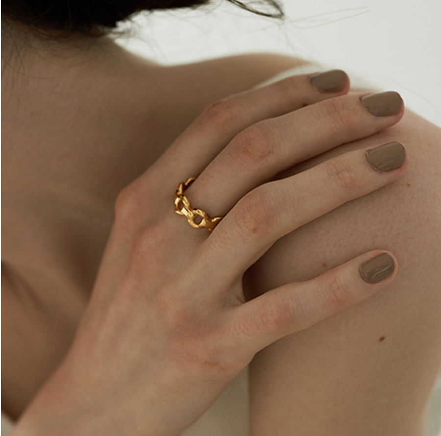 Malory Statement Ring