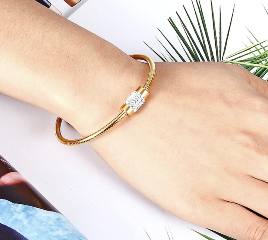 Kelly Statement Bracelet